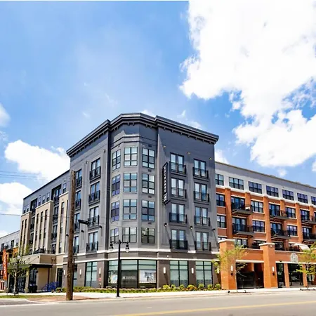Cozy 6Br 6Ba Combined Apartments Near Downtown Cincinnati